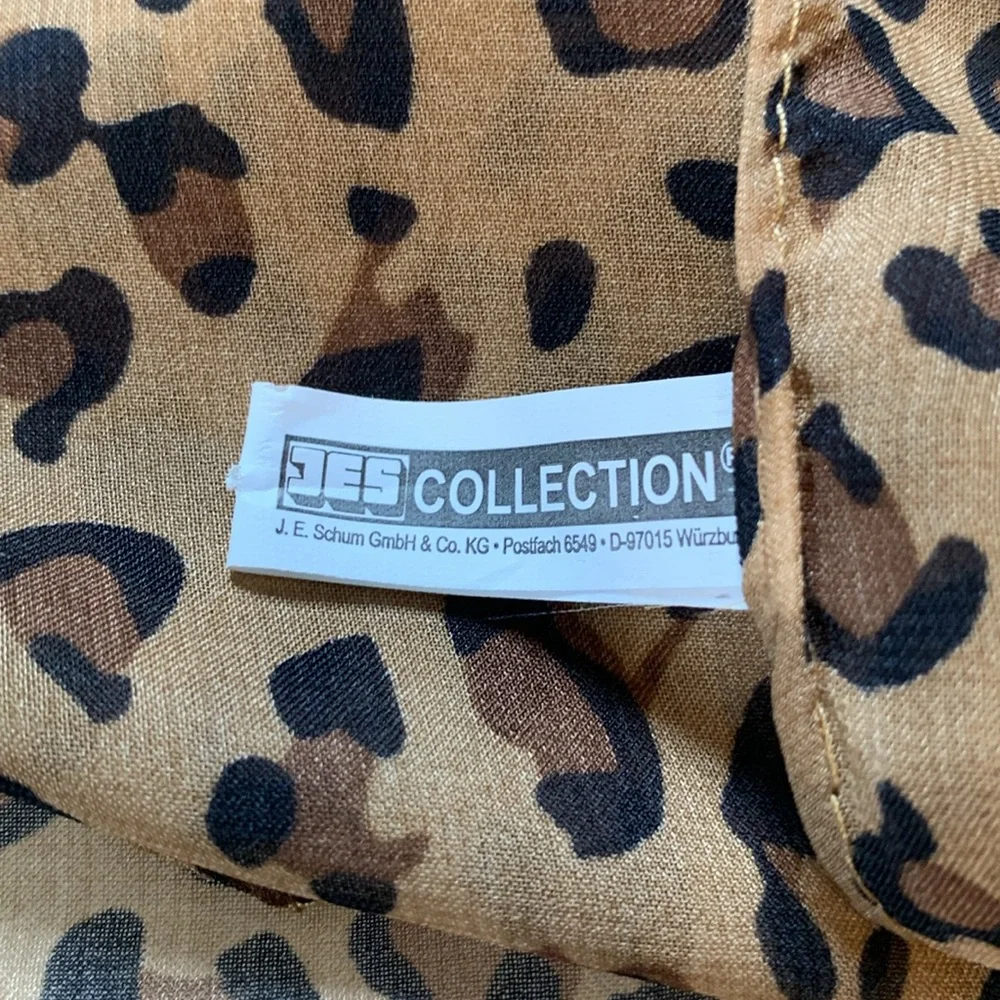 Jess Collection Leopard Print Scarf - Picture 8 of 16
